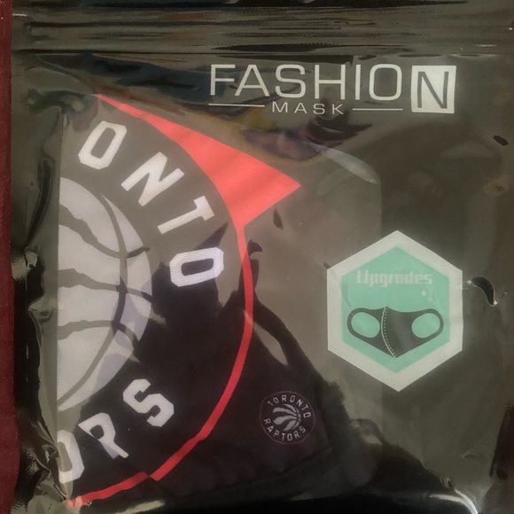 Toronto Raptors NBA Face Masks - Picture 2 of 3